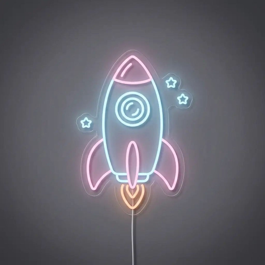 SPACESHIP GIRL