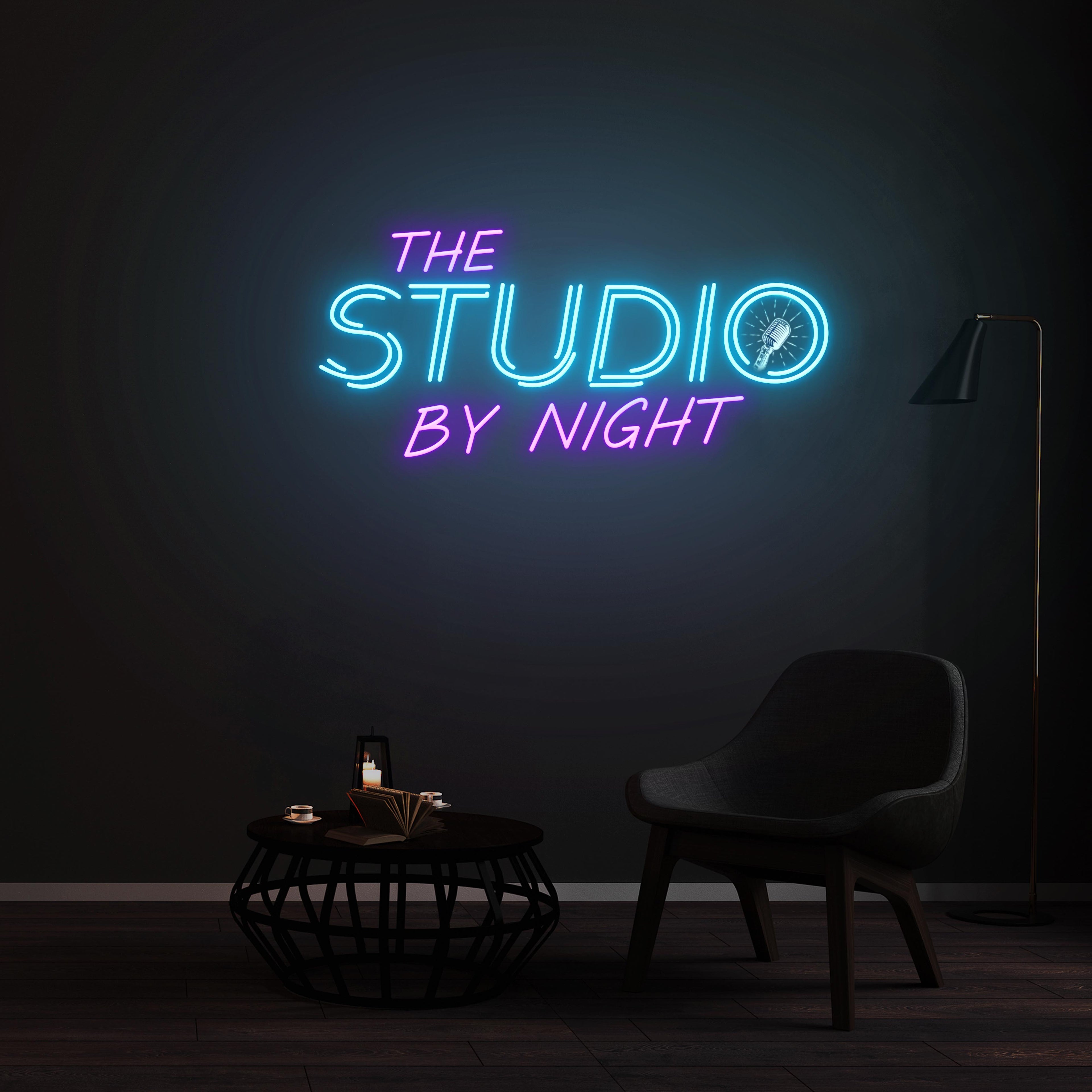 Personnalisation Enseigne LED Néon - THE STUDIO BY NIGHT