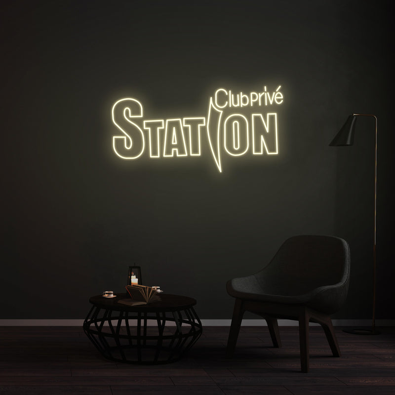 Personnalisation Enseigne LED Néon - Clubprivé STATION