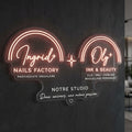 Ingrid Nails Factory - Enseigne néon LED personnalisé