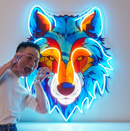 WOLF