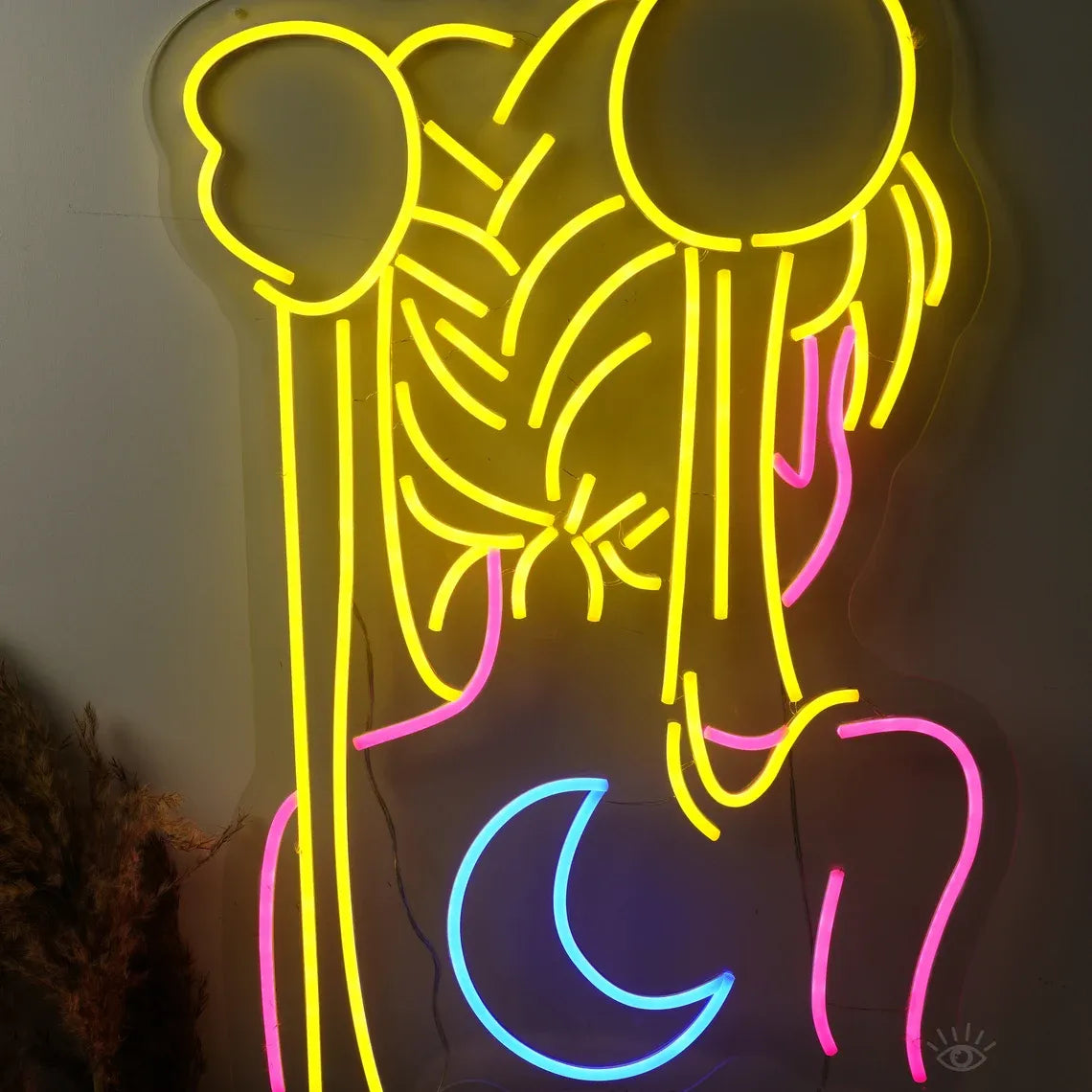 MOON GIRL