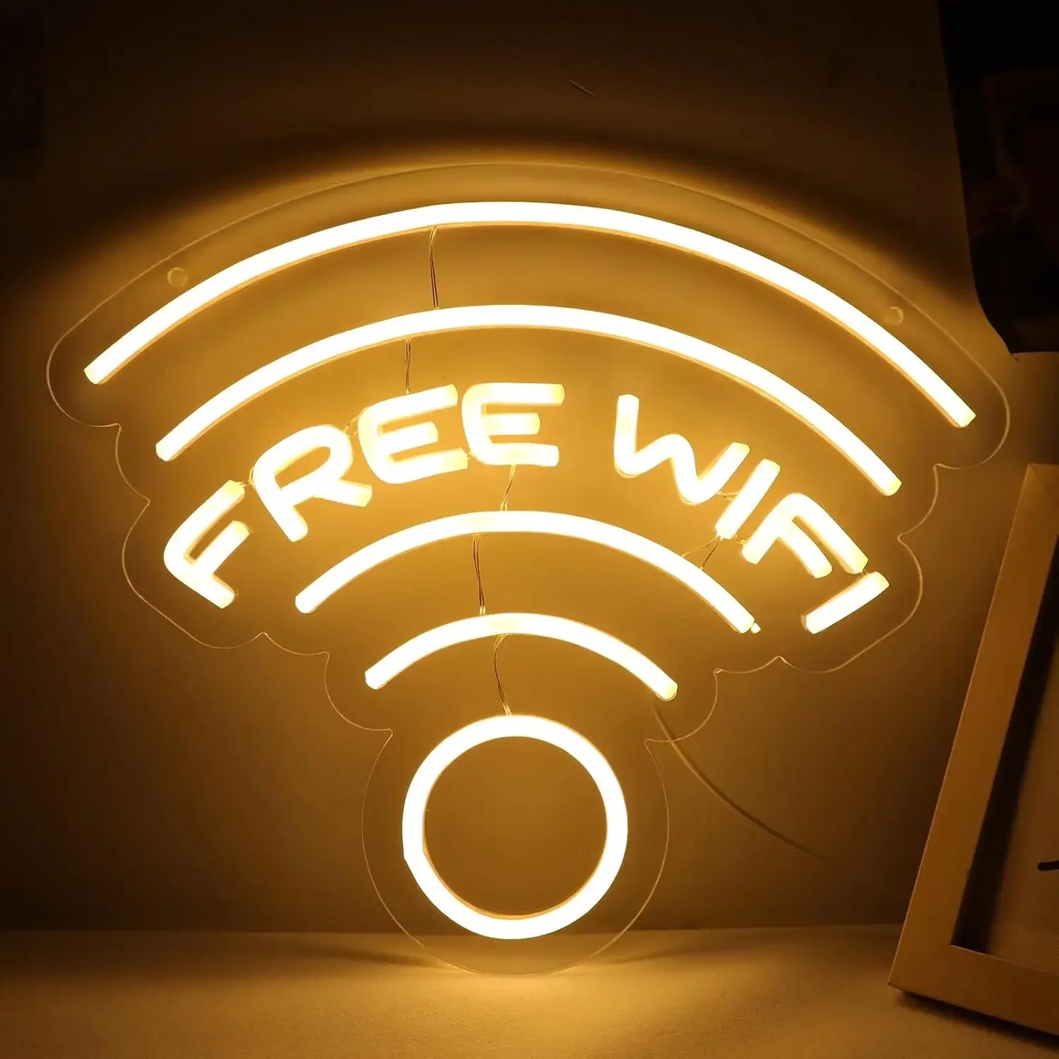 FREE WIFI - Lumicorne