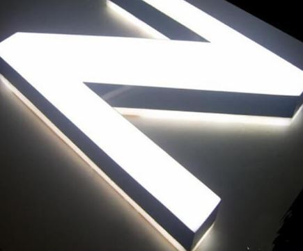 Lettrage 3D rétroéclairées halo